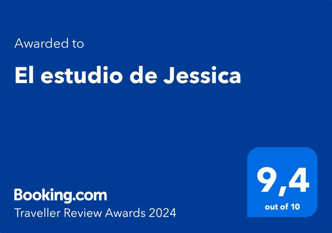El Estudio De Jessica La Laguna  Exterior photo